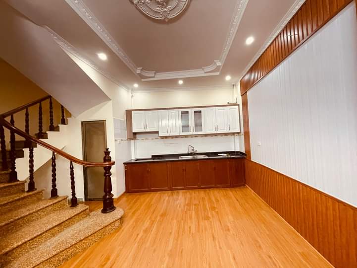 Bán nhà phố Vĩnh Hưng Hoàng Mai Hà Nội giá nhỉnh 2 tỷ