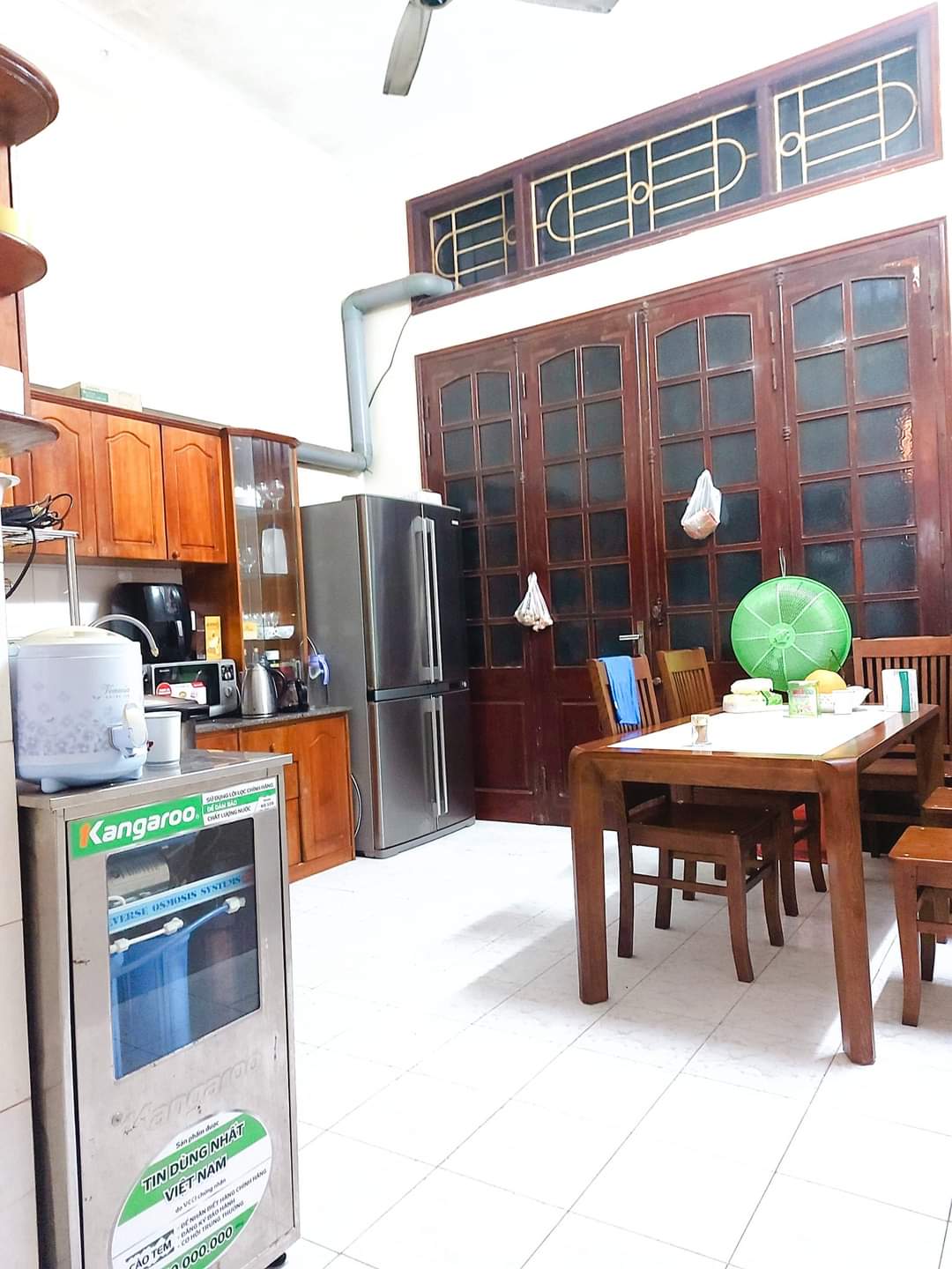 Chú Thức mới ở Đức về Bán nhà chia tài sản cho các con (Gía rẻ hơn thị trường)- Nhà ở Xuân Phương. Ô tô đỗ cửa- Sổ