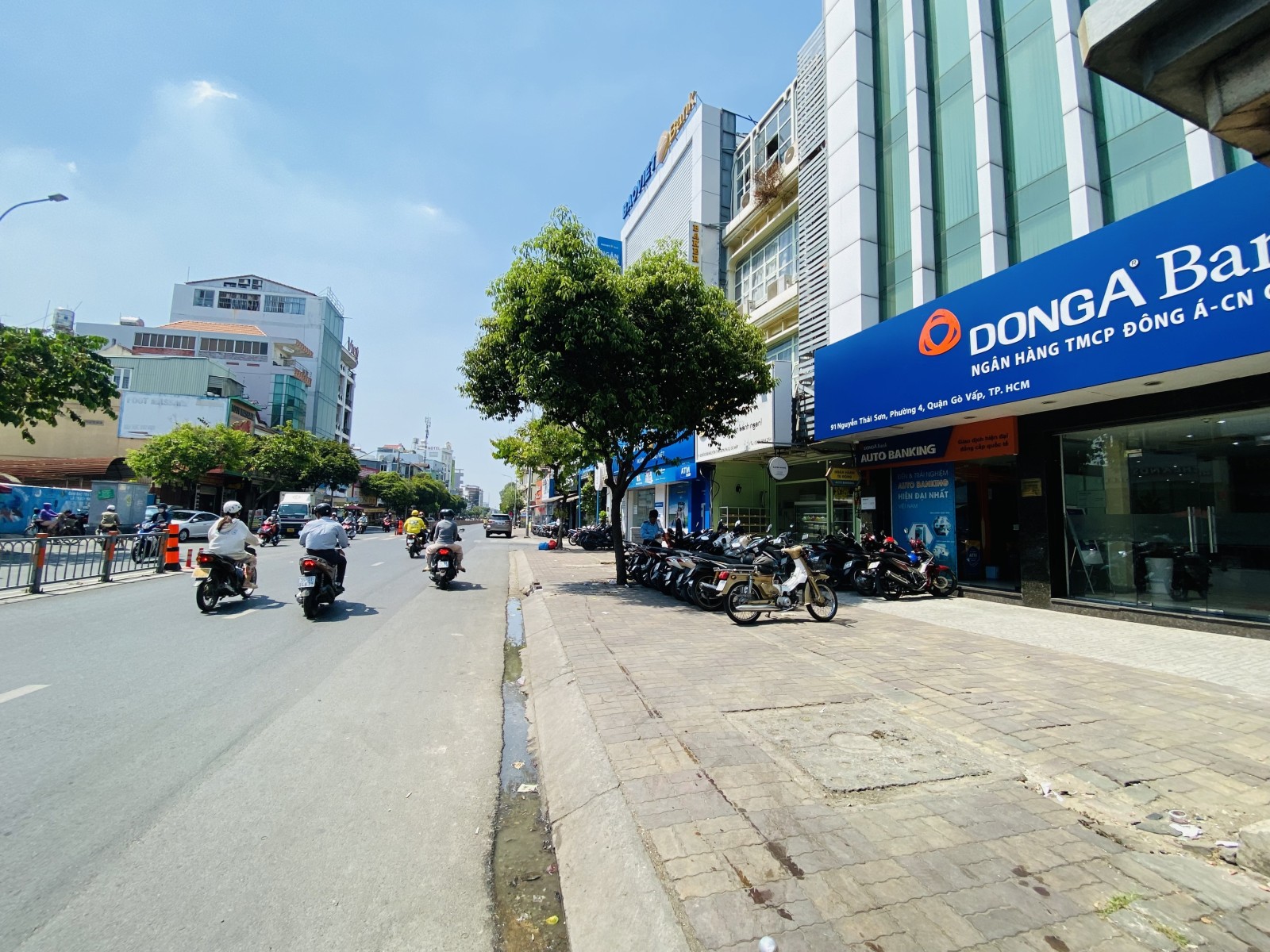 Bán Gấp Nhà 60m2, Đường Nguyễn Thái Sơn,Phường 4, Quận Gò Vấp.