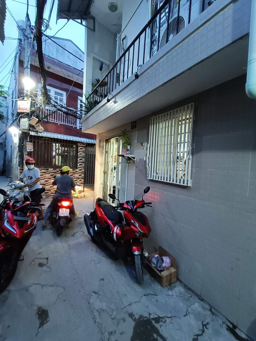 SIÊU HIẾM Q.6 DIỆN TÍCH 21M2 XÂY 3 TẦNG, HẺM 3M THÔNG THOÁNG, CHỈ NHỈNH 2 TỶ