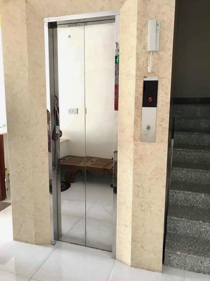 BÁN TÒA CĂN HỘ 5 TẦNG CÁCH MẠNG THÁNG 8 - CÓ THANG MÁY- DÒNG TIỀN 40TR/T