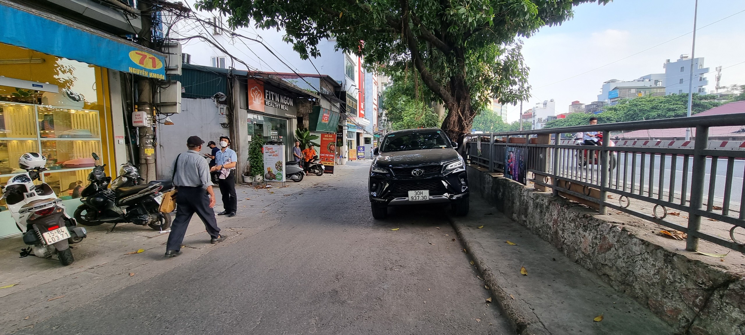 MẶT ĐƯỜNG NGUYỄN KHOÁI - 100M2 X 4 TẦNG - MẶT TIỀN 5M - VỊ TRÍ ĐẸP NHẤT PHỐ - KINH DOANH SẦM UẤT NGÀY ĐÊM