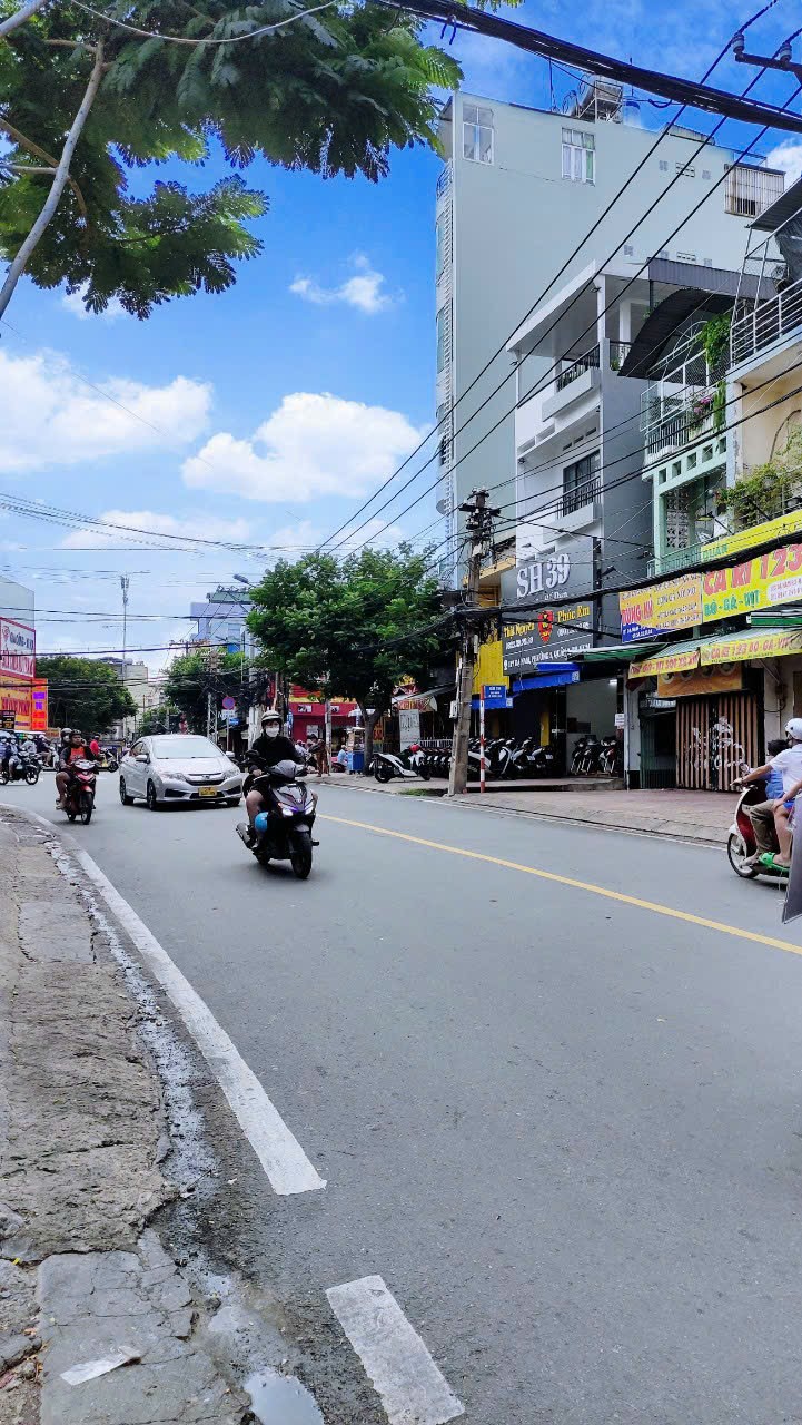 Bán Nhà Giáp Quận 1, 5, Nguyễn Thị Tần, Cầu Chữ Y Quận 8, 53m2 - 5 Tầng, Mới Rẻ