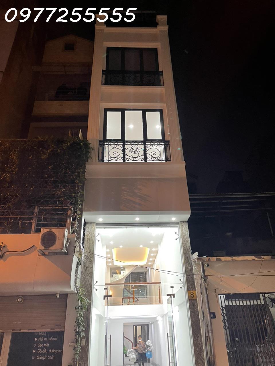 Chính chủ cần cho thuê 1 tầng mặt tiền kinh doanh và gác lửng Số 8 Ngõ 154 Ngọc Lâm- Long Biên - Hà Nội