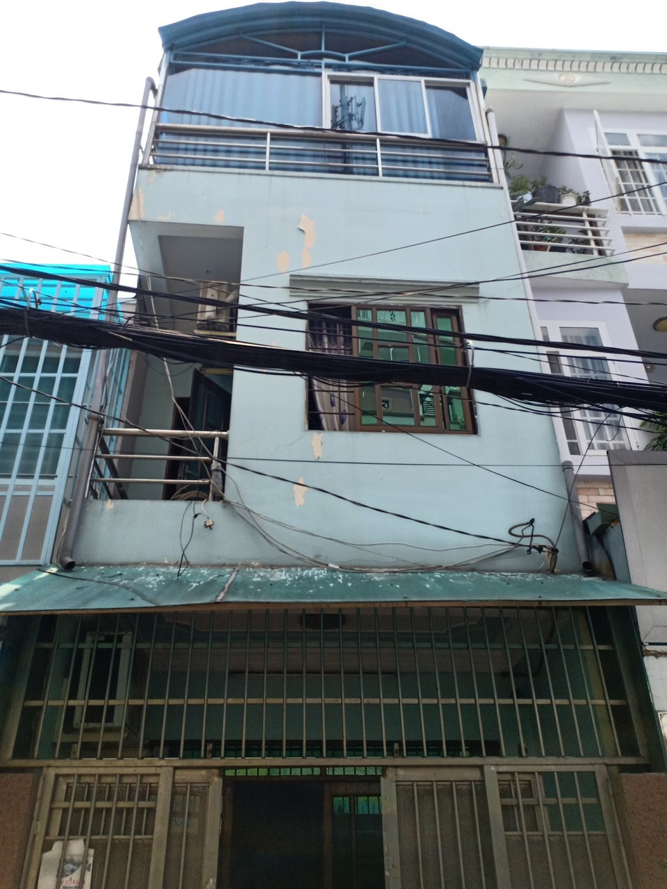 chính chủ mặt tiền 84 đường số 2 p 3 gv 1 trệt 2 lầu sổ cn 29m giá 2,9 tỉ