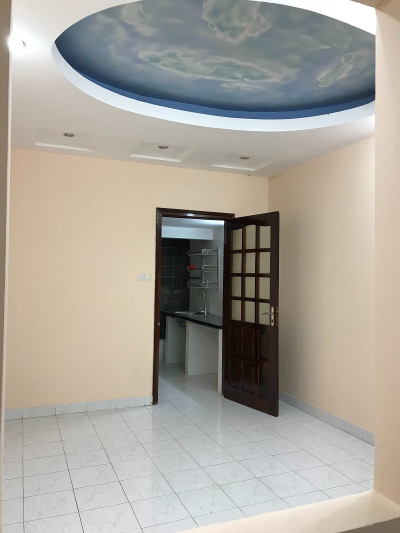 Chính chủ cho thuê căn hộ tầng 3 thuộc tập thể bộ y tế ngõ 135 phố Núi Trúc