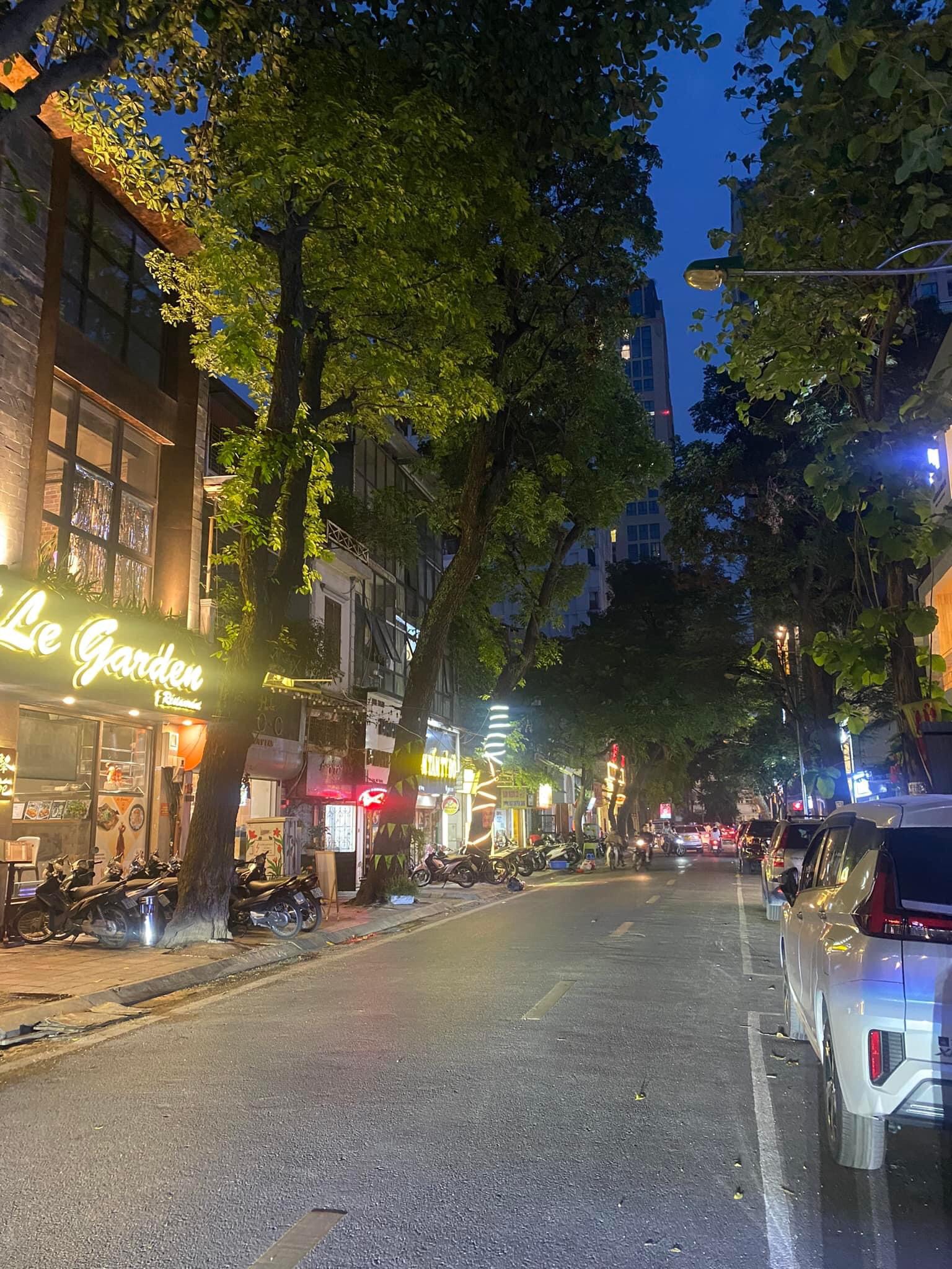 Bán nhà MP Triệu Việt Vương - Hai Bà Trưng 32m2, 6 tầng, KD sầm uất - Giá 25 tỷ