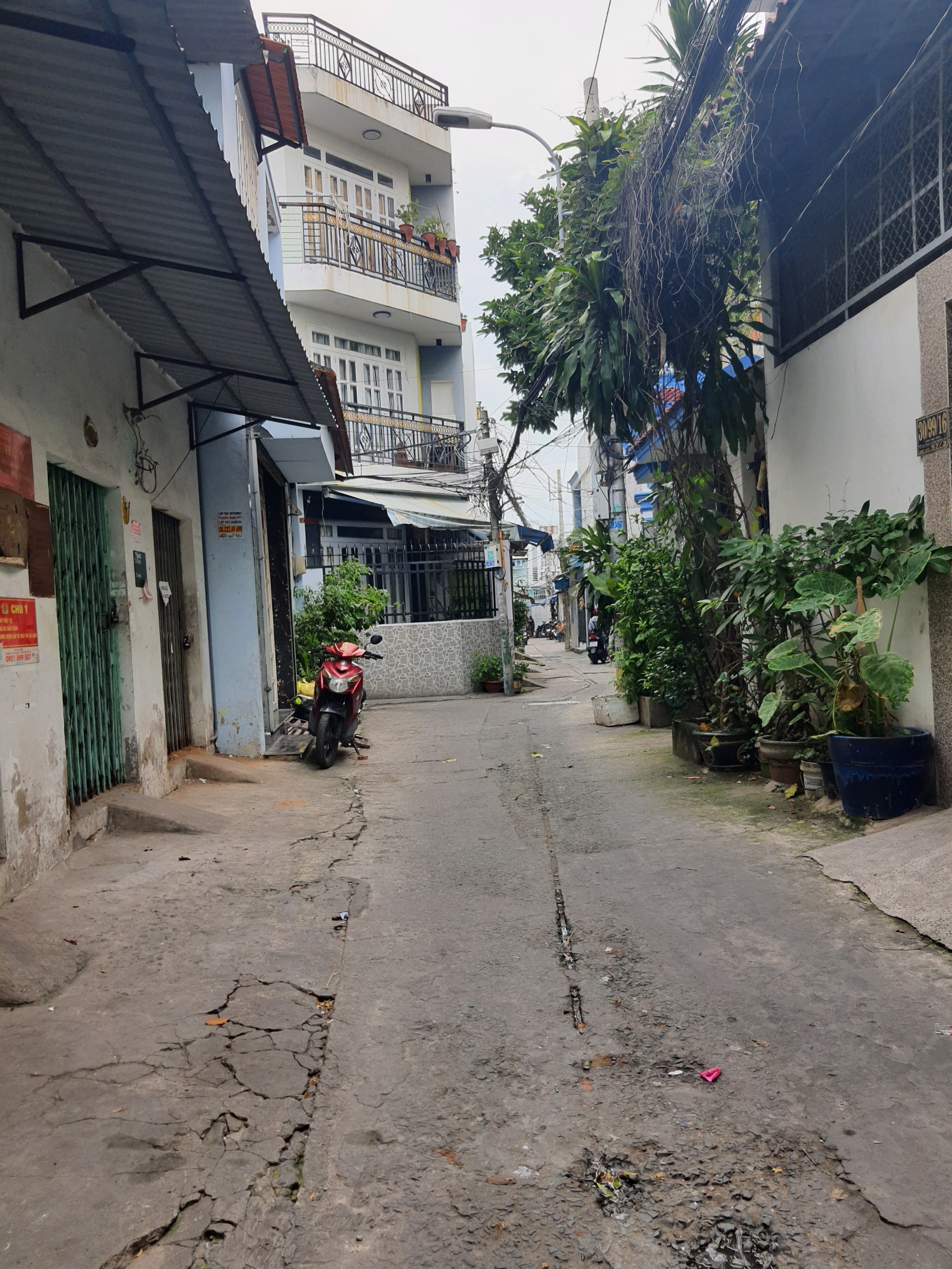 NHÀ NỞ HẬU TÀI LỘC 4.3M - 46M2 - LÂM VĂN BỀN - 3 TẦNG - GIÁ 4.X TỶ.