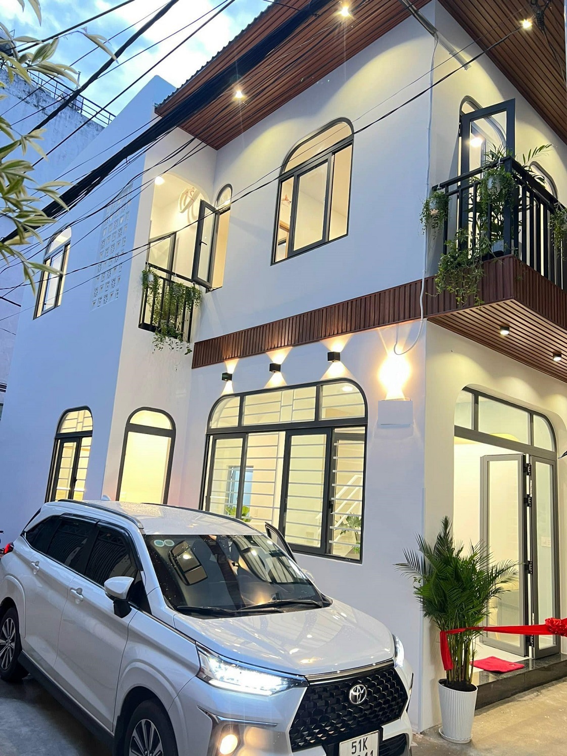 Bán nhà đẹp 2 tầng 3PN, 50m2, Hẻm xe hơi Tân Sơn Nhì, Tân Phú, chỉ 4.85 tỷ TL.