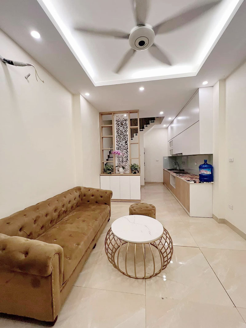Hiếm! Bán nhà đẹp Ngọc Thuỵ, Long Biên, ngõ thông ô tô Morning, 30m2, hơn 3 tỷ.