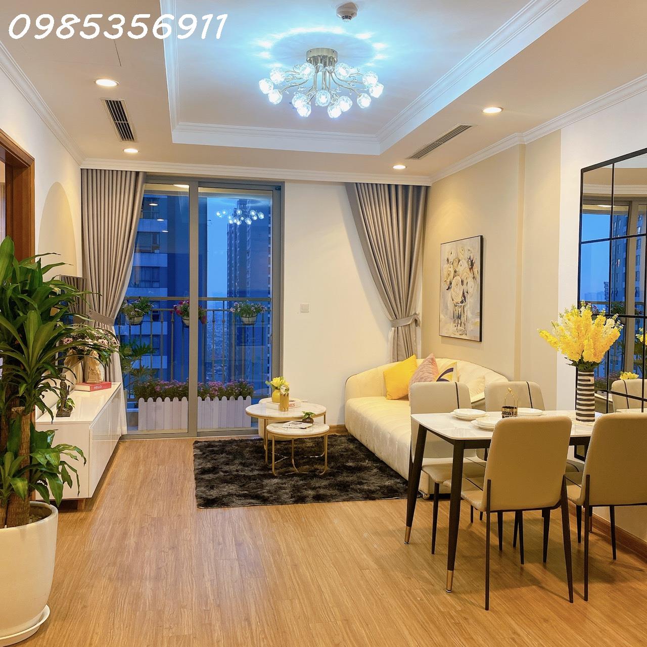 Gia đình cần bán căn hộ 2 phòng ngủ Park Hill