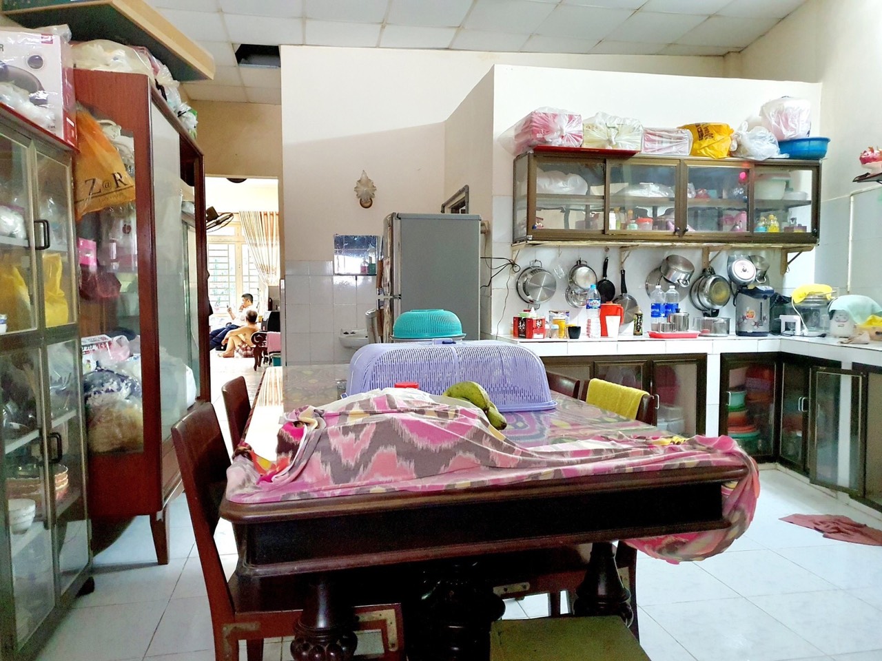 Sân Bay - hẻm Kia đỗ cửa - Diện tích 260 m2 - Gía chỉ 15 tỷ thương lượng ..