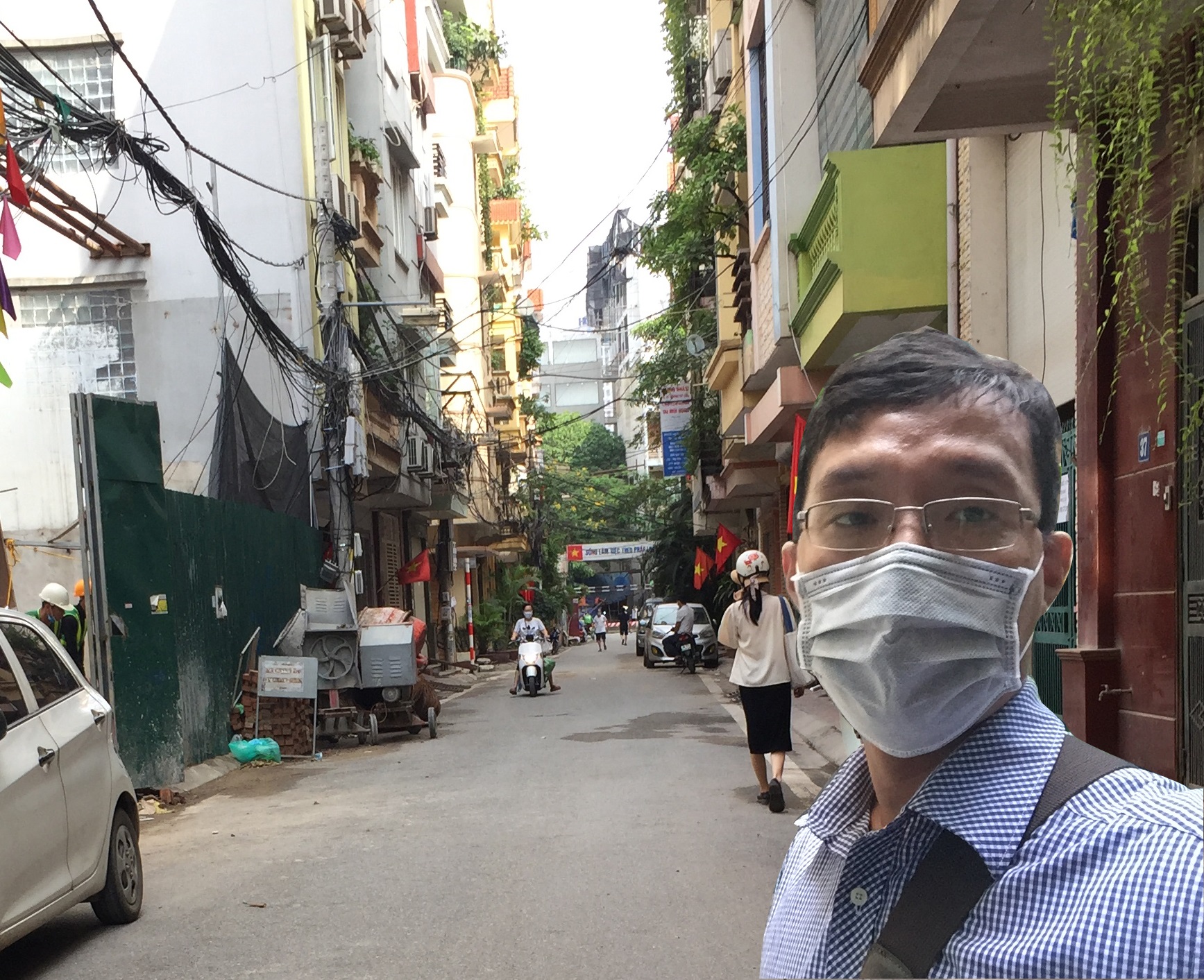 Bán nhà Lạc Long Quân 50m- Ô TÔ TRÁNH-KINH DOANH-MT 5M nhỉnh 9T