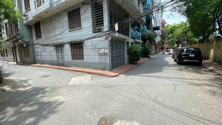 BÁN NHÀ SỐ 16 NGÕ 42 VŨ NGỌC PHAN 67,5m2 GIÁ 16,8 TỶ tại số 16 ngõ 42 Vũ Ngọc Phan, phường Láng Hạ, quận Đống Đa.