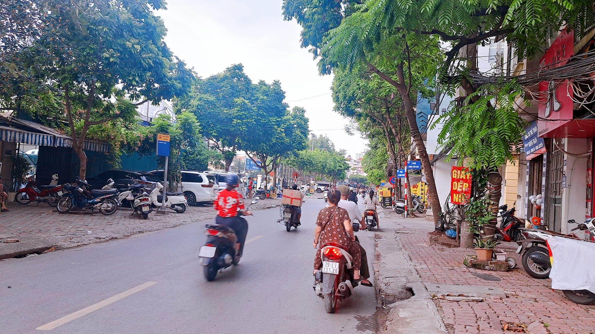 Bán nhà mặt phố Chợ Hà Đông, Lê Hồng Phong, Hà Đông 42m2x5T,Giá gần 8 tỷ