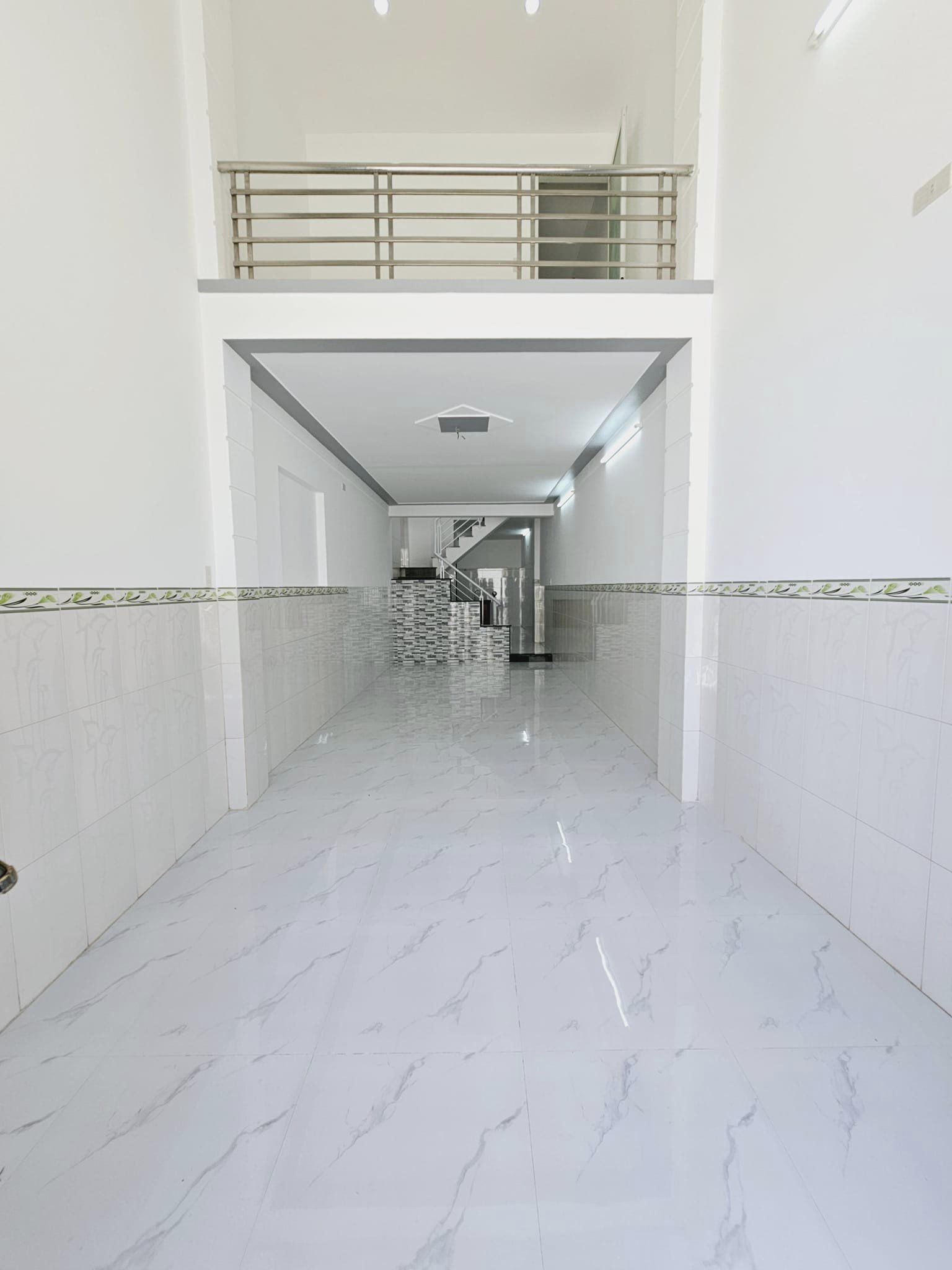 Bán Nhà Hẻm Rộng Đường Trần Hưng Đạo Đống Đa Quy Nhơn , 53m2, Mê Lỡ , Giá 1 Tỷ 650Tr.