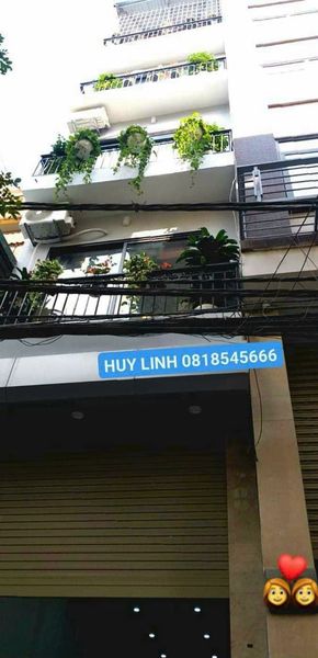 TRUNG TÂM QUẬN THANH XUÂN MẶT NGÕ THÔNG DT: 55M2 5 TẦNG CẦU THANG MÁY 2 MẶT NGÕ 5 PHÒNG NGỦ - ÔTÔ CHẠY QUA ÔTÔ VÀO NHÀ.