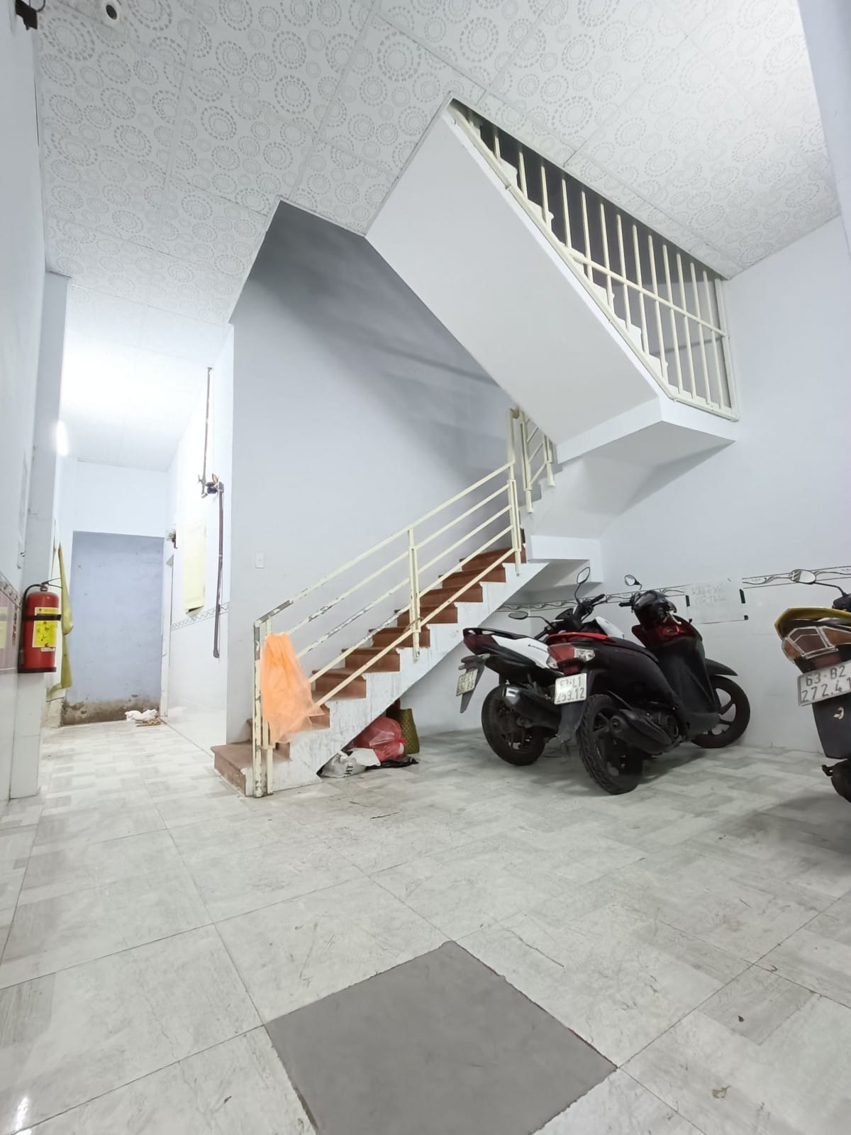 MẶT TIỀN LÝ THÁNH TÔNG - TÂN PHÚ, GIÁP QUẬN 11, QUẬN 6 - 2 TẦNG - 78M2 - CHỈ 6.8 TỶ.