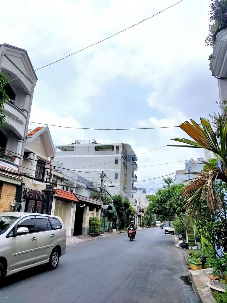 Bán Nhà TL 4,5 x 27 mặt tiền An Nhơn, cách Nguyễn Oanh 100m 12,5 tỷ.