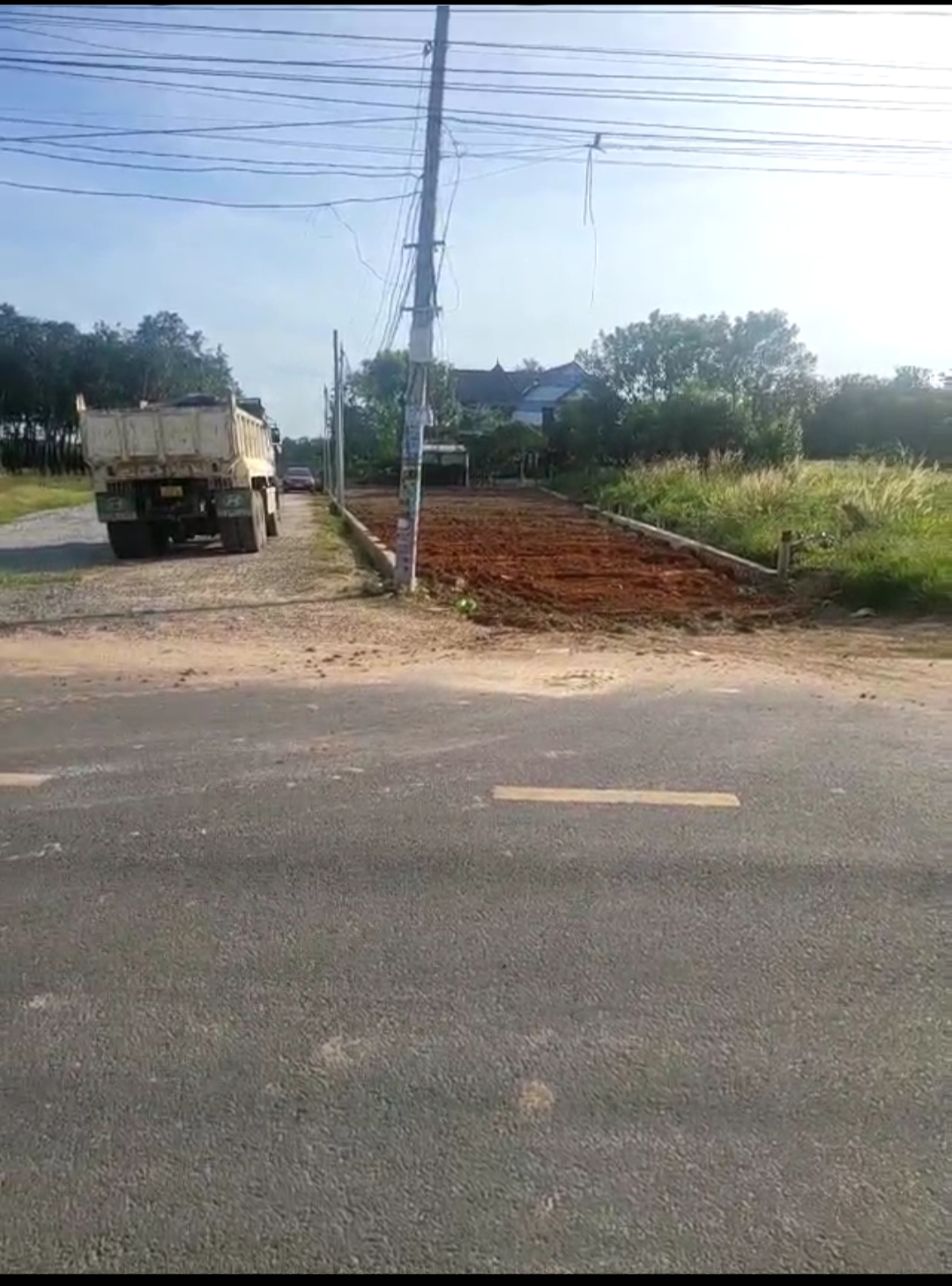 Bán đất mặt tiền đường số 25 Vsip đường vào khu dân cư Vsip2, TP Mới Bình Dương giá 4,4 tỷ