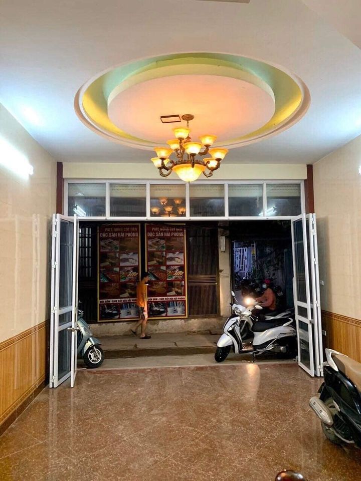 CẦN BÁN NHÀ HOÀNG ĐẠO THÀNH, THANH XUÂN, 65M, 6T, MT 4.5M, LÔ GÓC, 3 Ô TÔ TRÁNH, KD, 11 TỶ.