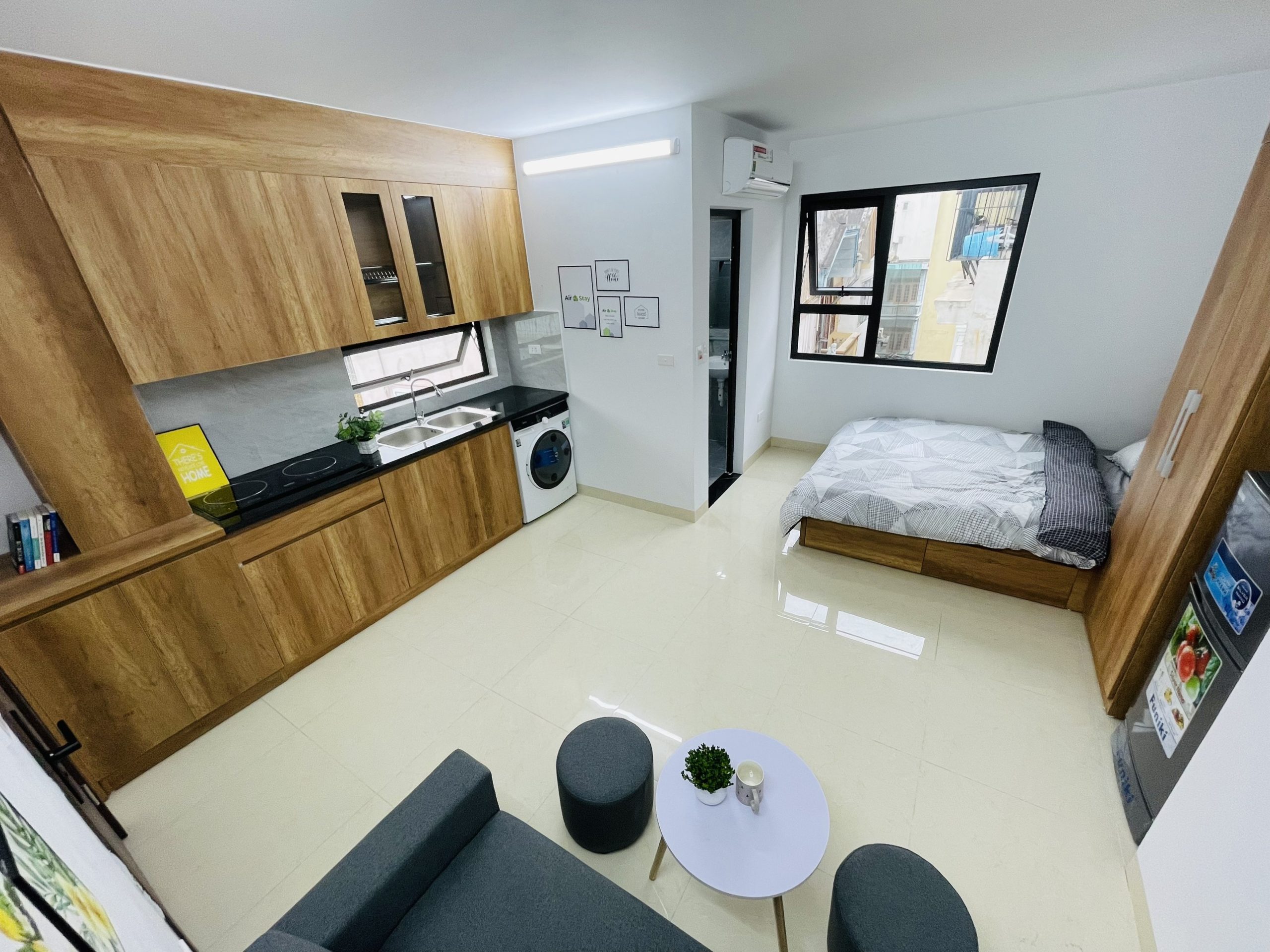 BÁN TÒA CCMN PHỐ PHÁO ĐÀI LÁNG 160M2 X 9 TẦNG THANG MÁY - DOANH THU 150TR/THÁNG - GIÁ 21 TỶ.