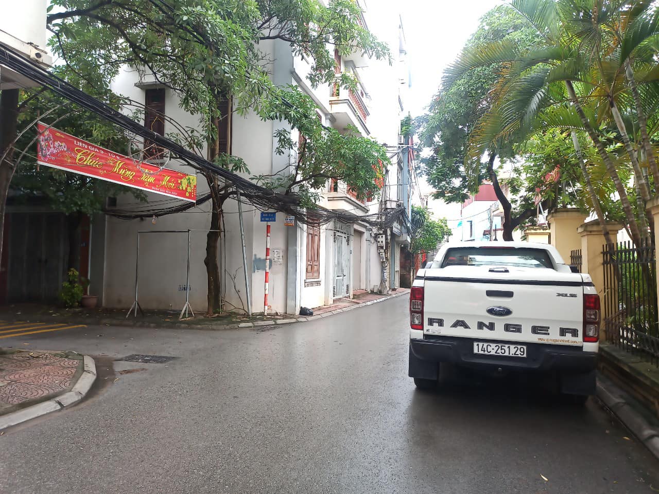 Bán nhà Gia Quất 4T ở luôn, ngõ oto tránh, vỉa hè giá nhỉnh 3 tỷ có TL.