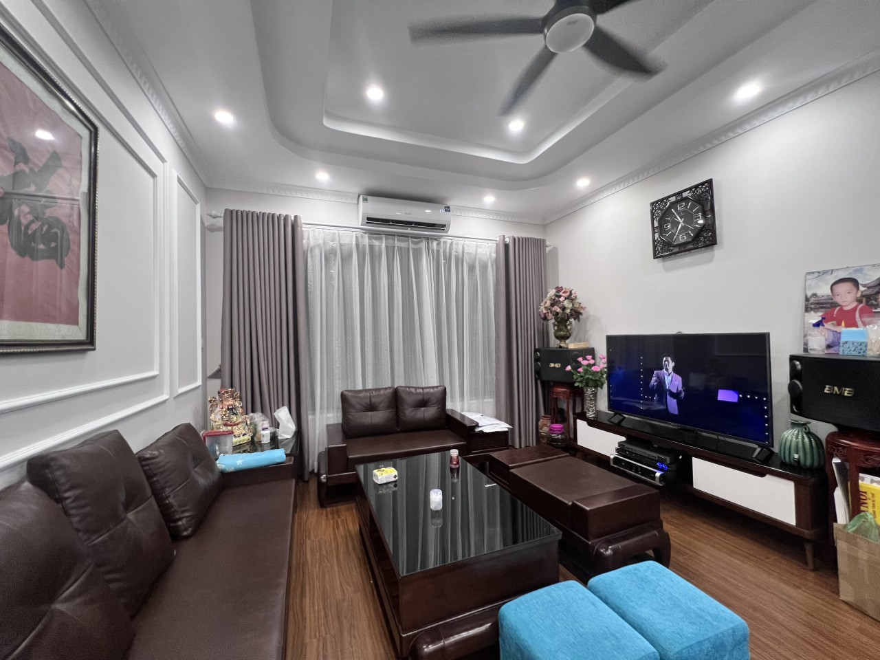 Bán nhà Phố Trạm, ô tô 7 chổ, 40 m2, 7 tầng, TM, chỉ nhĩnh 6 tỷ.