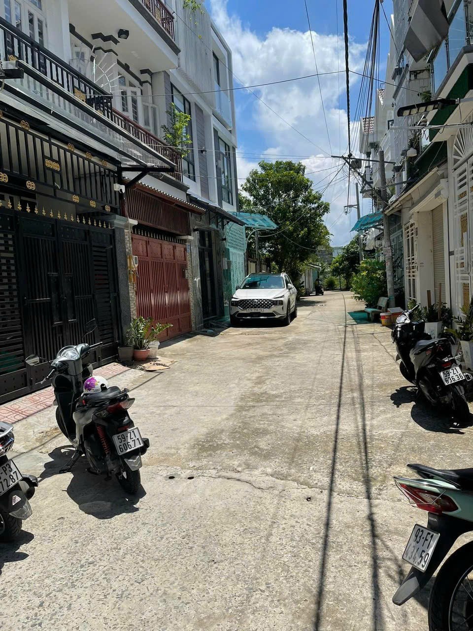 Bán nhà đường Huỳnh Tấn Phát, 4 tầng, giá 4,95 tỷ.