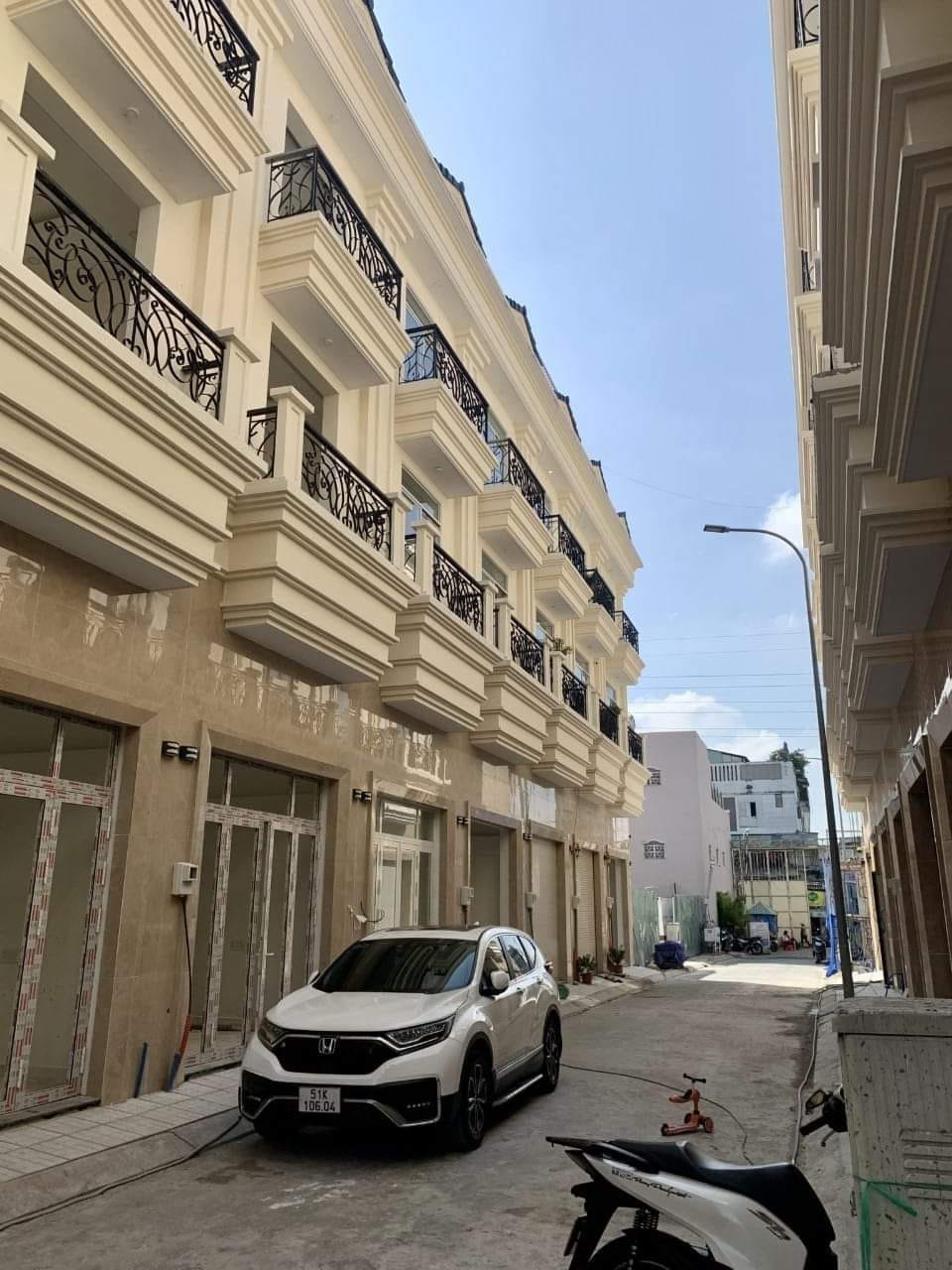 NHÀ 5 TẦNG, 5 PHÒNG NGỦ, HẺM XE HƠI, 4.1x12.5, BÙI TƯ TOÀN BÌNH TÂN, 5 TỶ 700..