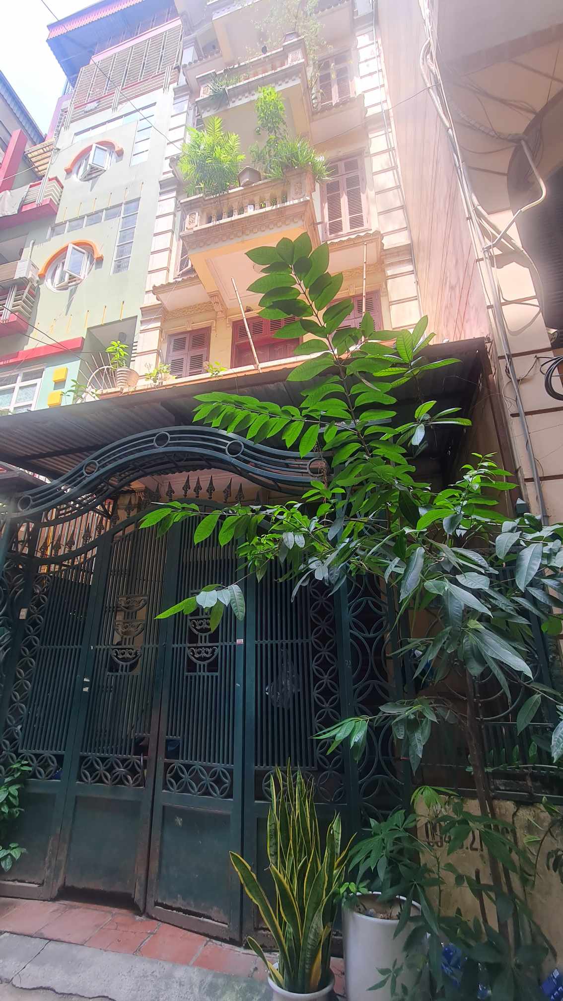 Cực hiếm! Phố Thái Thịnh, Đống Đa, 86m2, 5 tầng, MT 4.7m, ô tô, kinh doanh, giá 10.9 tỷ