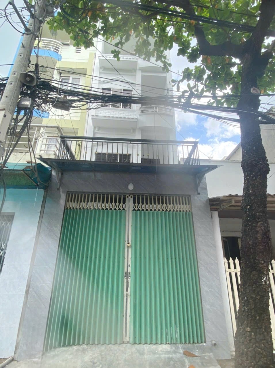 Cho thuê NNC MT đường nhánh Dương Bá Trạc P1.Q8. Giá 20 triệu.