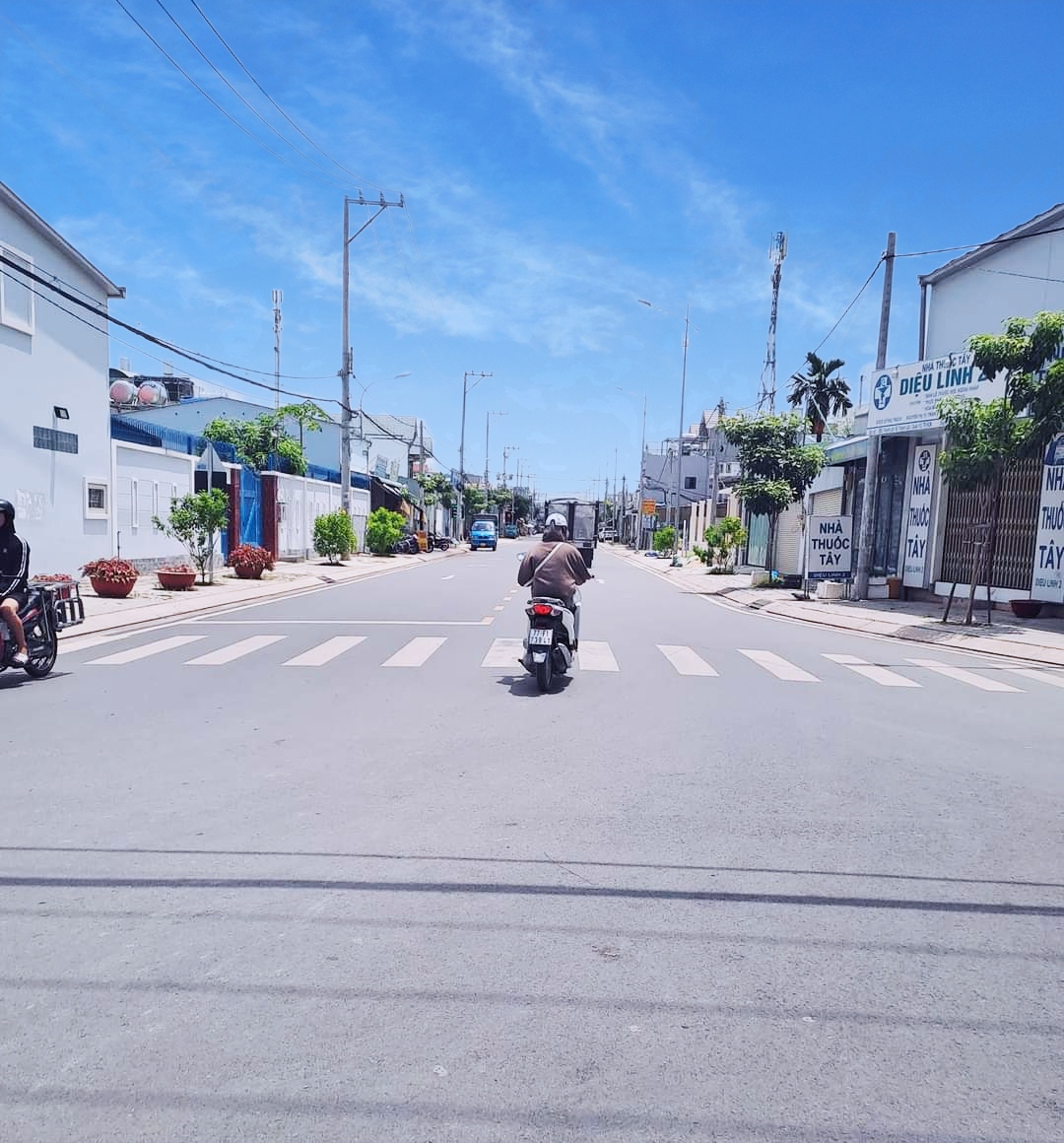 ĐÁT MẶT TIỀN THẠNH LỘC 19 CHỈ 58TR / MÉT QUẬN 12.