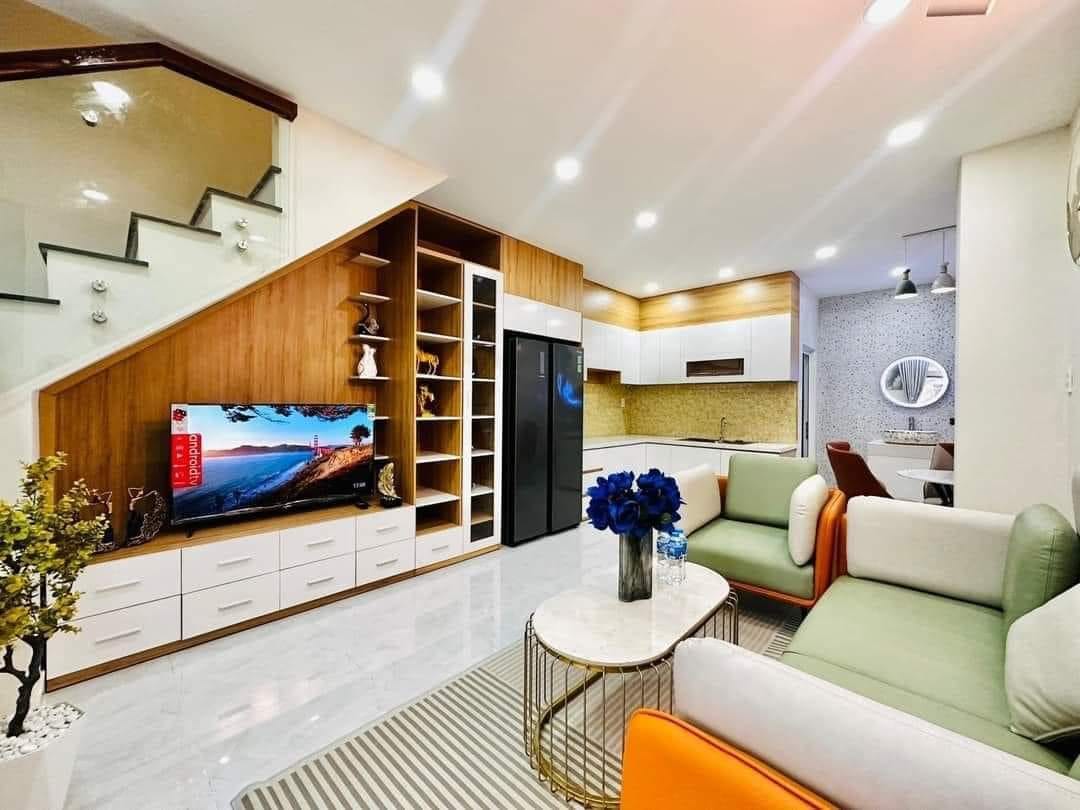 Bán Nhà Phạm Văn Chiêu 2 Tầng 40m2 Giá 4 Tỷ 5 Mới Đẹp.