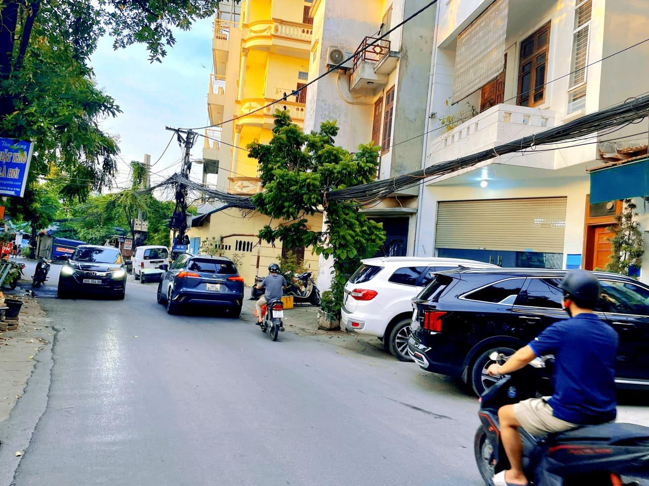 Bán nhà mặt phố Thanh Bình, phường Mỗ Lao, Hà Đông 50m2x5T,4mMT, Giá nhỉnh 11 tỷ.