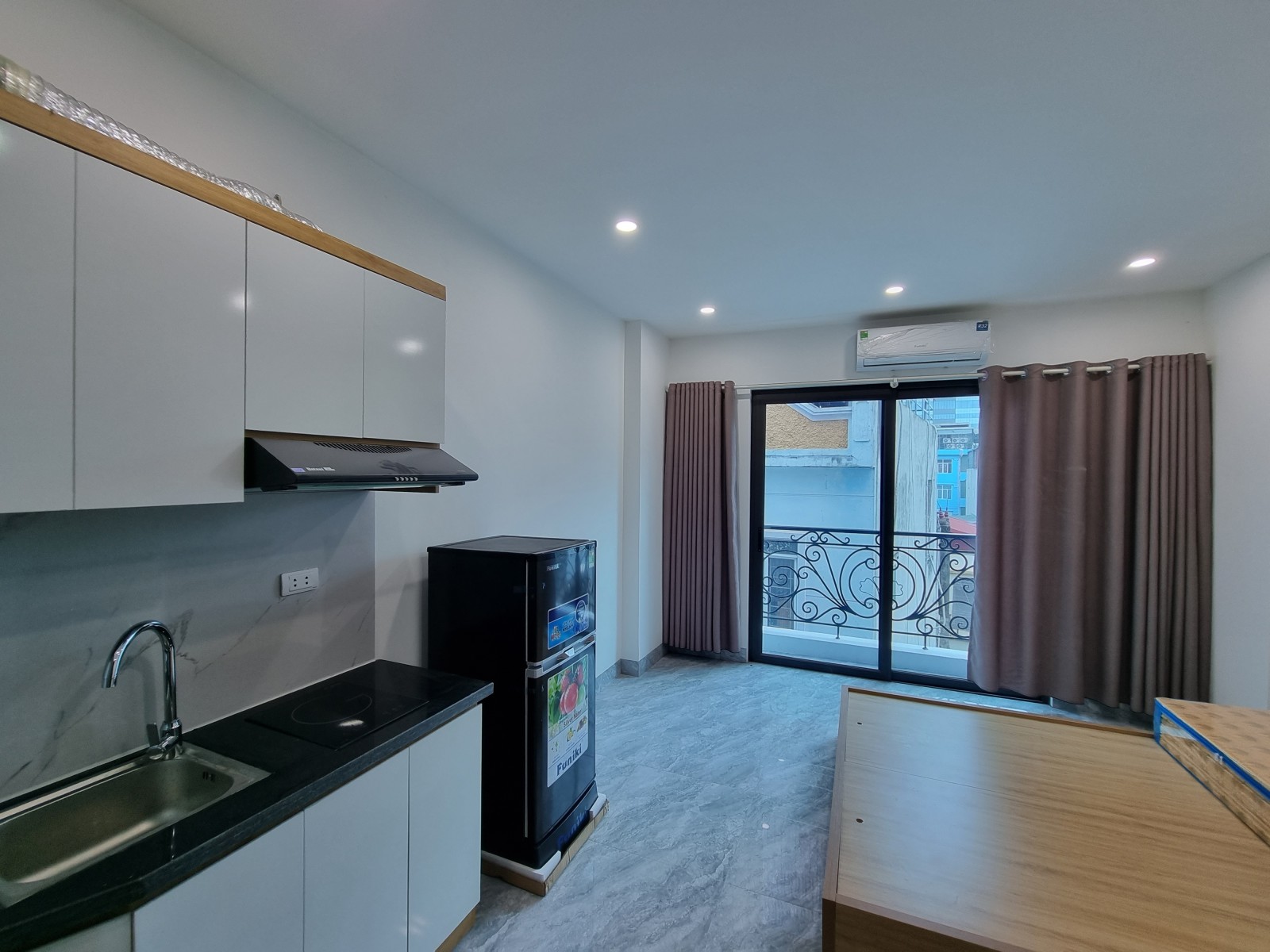 BÁN NHÀ PHỐ Lê Đức Thọ, Nam Từ Liêm, 56m2, 13p, TM, giá 9.89 tỷ, hung1st