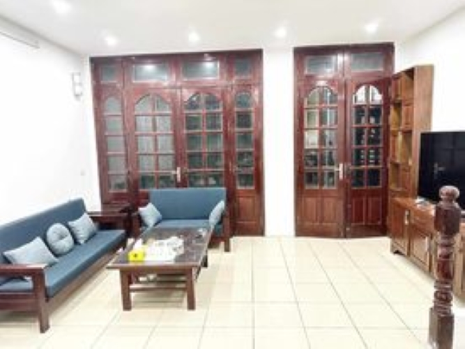 BÁN NHÀ GIẢI PHÓNG GẦN PHỐ ÔTÔ VÀO NHÀ Ở NGAY NỘI THẤT XỊN 44MX5T MT5M