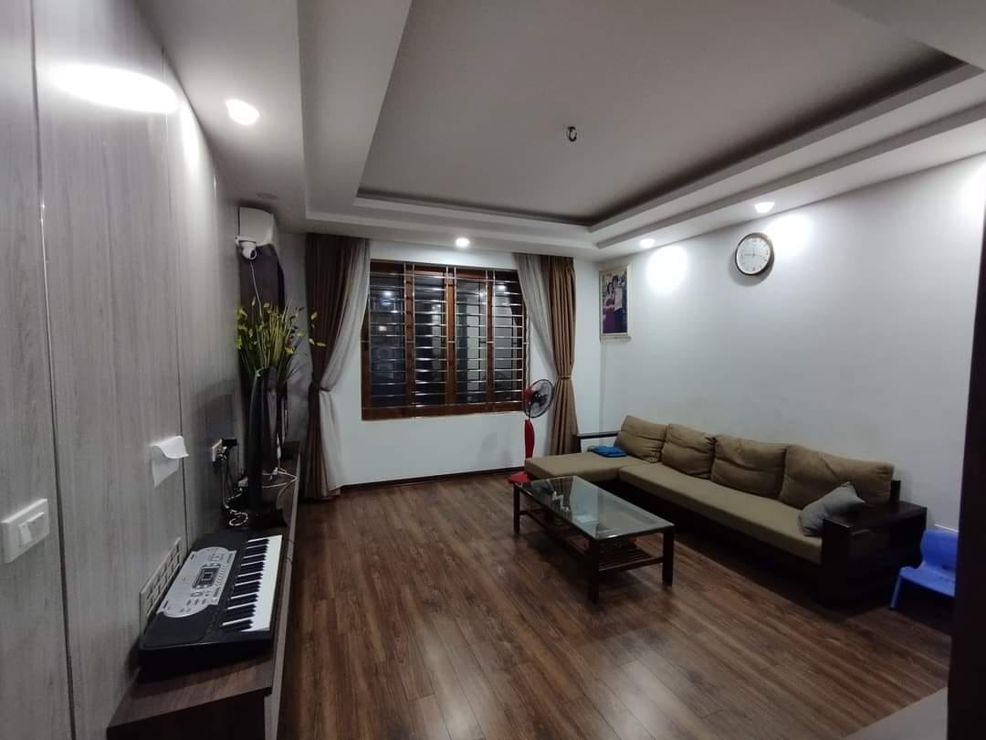 Nhà văn phú- Hà Đông, 4 phòng ngủ, dân tự xây, pháp lý chuẩn, về ở ngay, giá 3,5 tỷ.