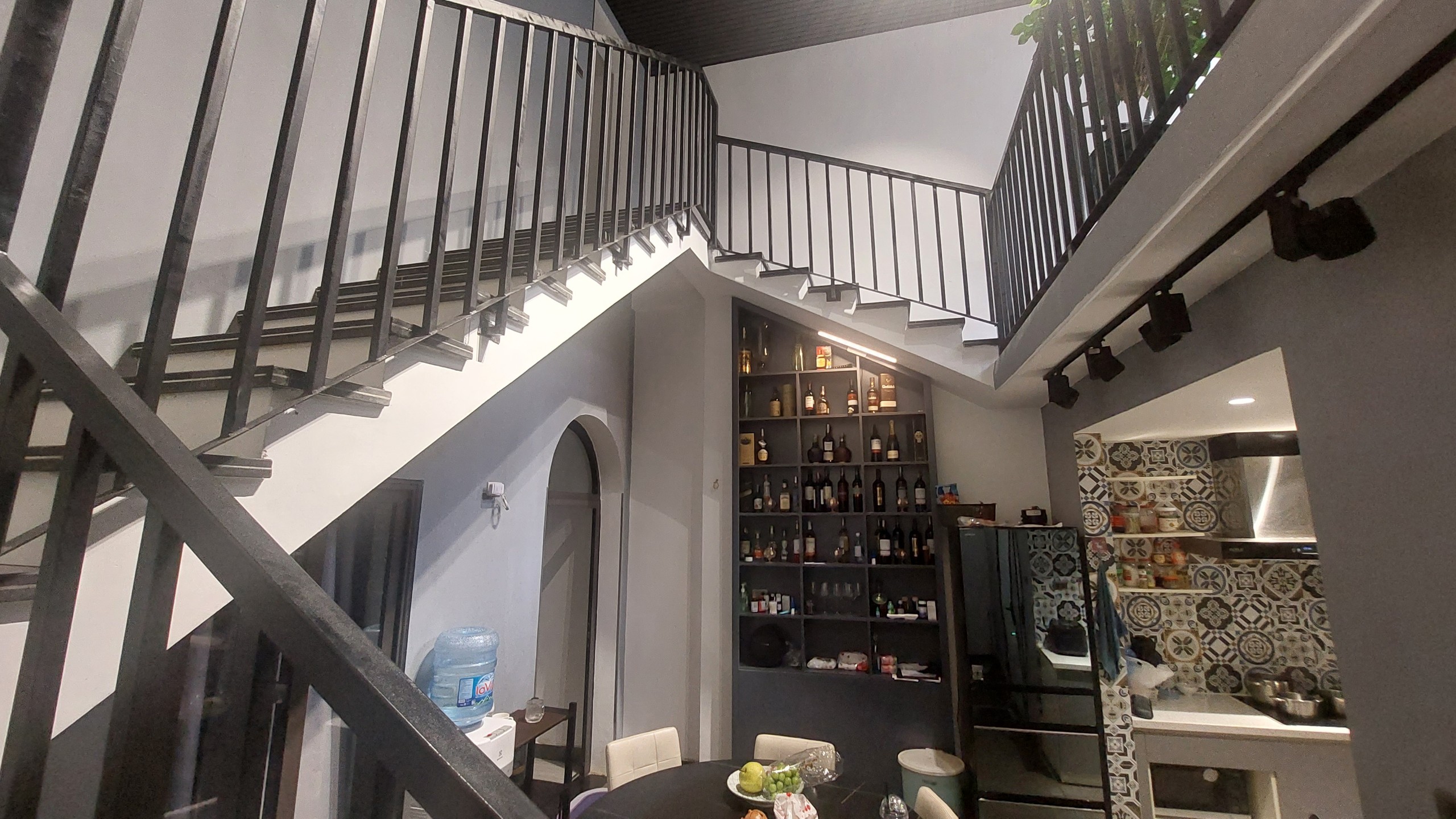 BÁN NHÀ ĐẸP PHỐ VŨ XUÂN THIỀU – THIẾT KẾ HIỆN ĐẠI - NỘI THẤT SANG XỊN – AN SINH ĐỈNH CAO.