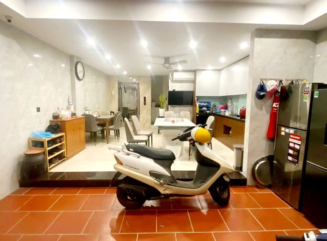 NHÀ ĐẸP 6 TẦNG THANG MÁY - PHỐ ĐÀO TẤN - TT BA ĐÌNH - TIỆN ÍCH NGẬP TRÀN (391)