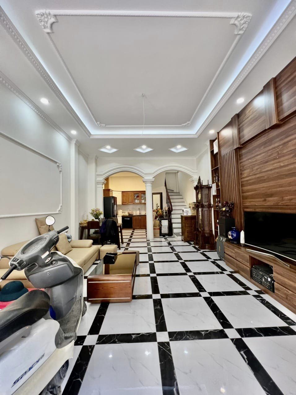 NHÀ ĐẸP ĐẠI MỖ 50M2, MT 5M LÔ GÓC – Ô TÔ – KINH DOANH NHỎ 4 TỶ