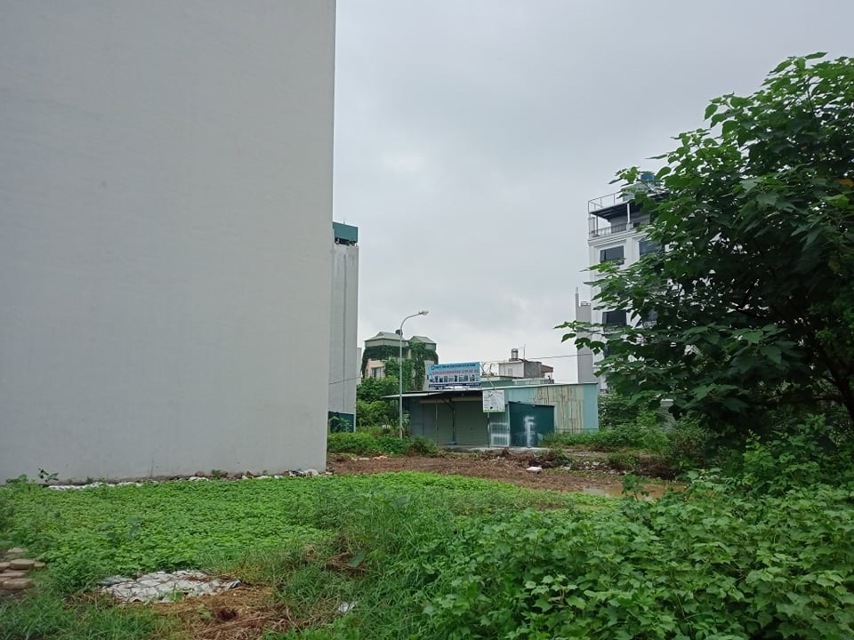 Bán đất dịch vụ Yên Nghĩa khu B sau bến xe, 100m2, MT10m hiếm đẹp giá 10 tỷ.