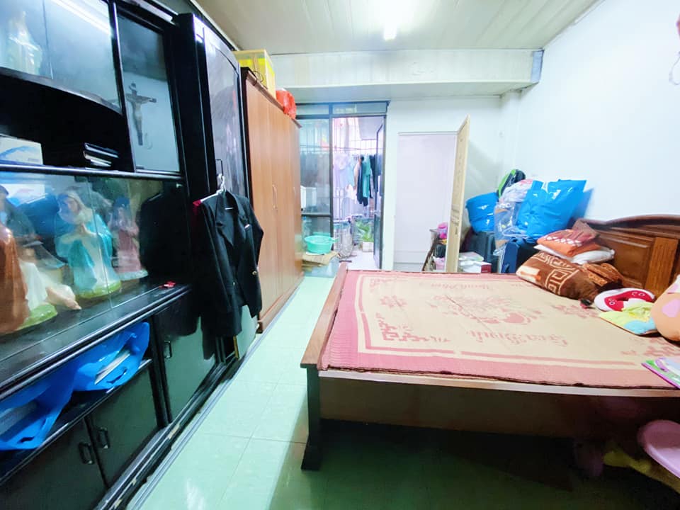 HƠN 2 TỶ RƯỠI, NHÀ MẶT NGÕ Ô TÔ, KINH DOANH NHỘN NHỊP Ở TẠ QUANG BỬU.