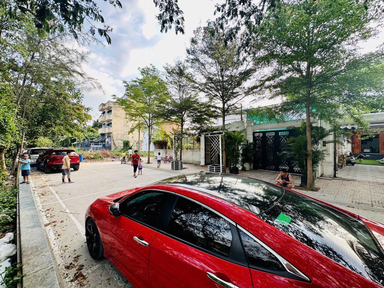 Siêu Phẩm Hiệp Bình Chánh Thủ Đức 3 Tầng 150m2 Hẻm 6m Giá 8 Tỷ 6.