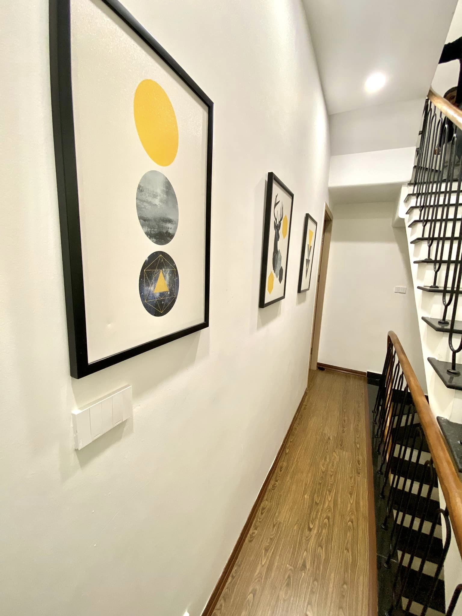 Bán nhà 46m2 phố Nghi Tàm, Tây Hồ Gara 2 Ô tô Thang máy Nhập Mặt tiền khủng Giá 7.4 Tỷ.