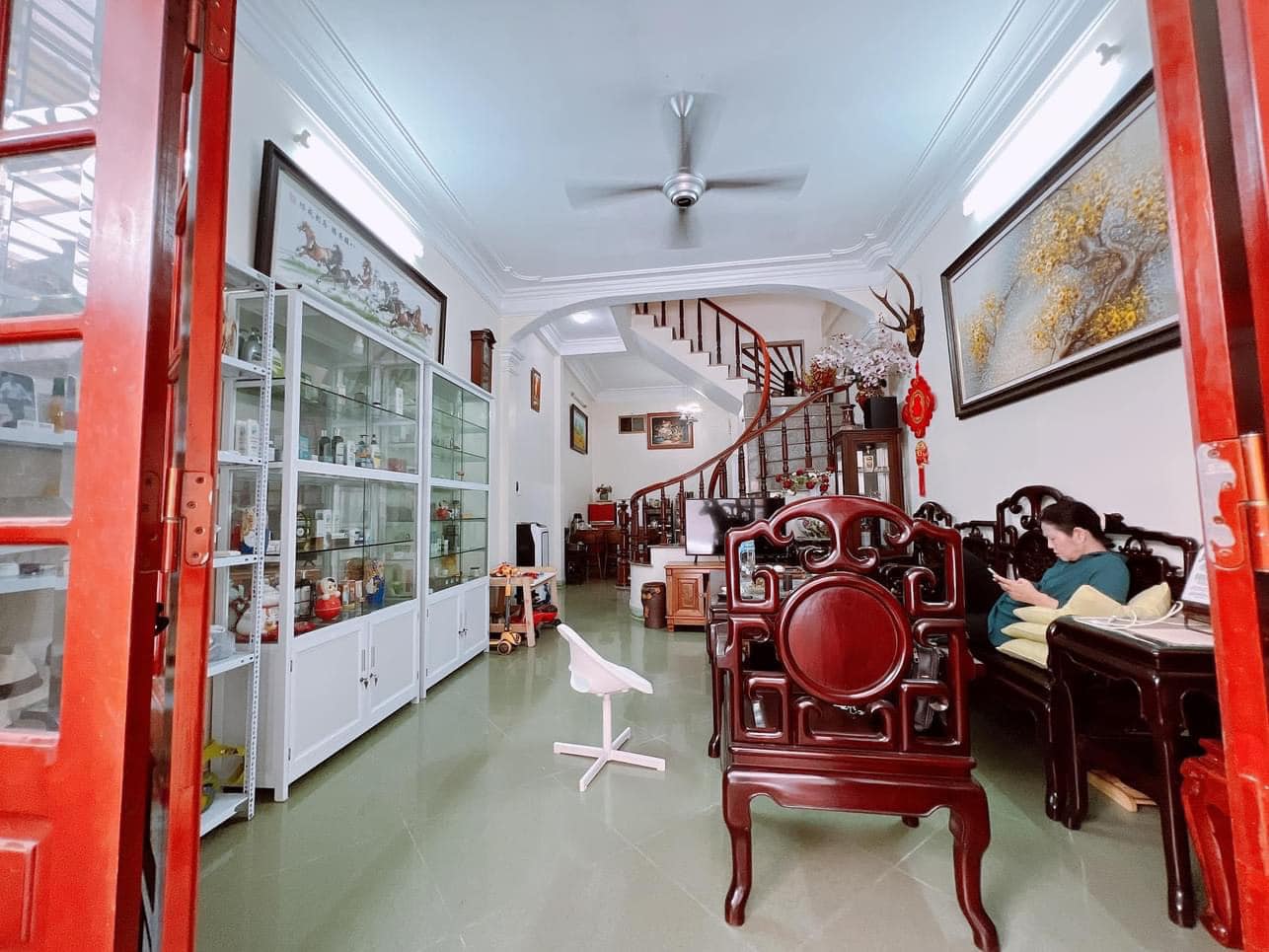 BÁN NHÀ NGÕ TÂY SƠN -ĐỐNG ĐA- HÀ NỘ-GẦN 6 TỶ - 10M RA MẶT PHỐ CHÍNH -NỞ HẬU