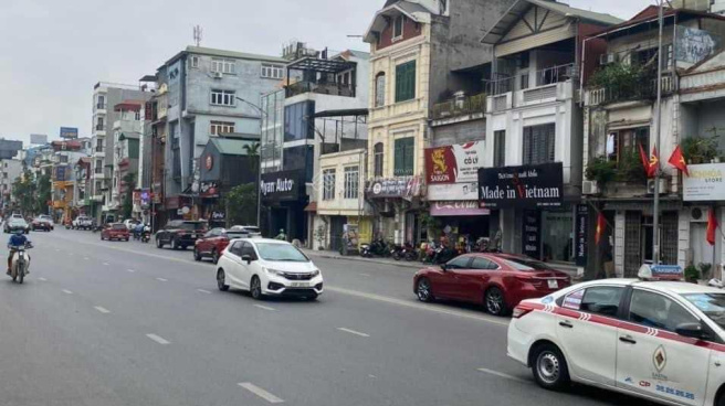 HIẾM!NHÀ MẶT PHỐ KHÂM THIÊN,VỈA HÈ RỘNG,KD ĐỈNH,90M,MT 4M,NHỈNH 25 TỶ