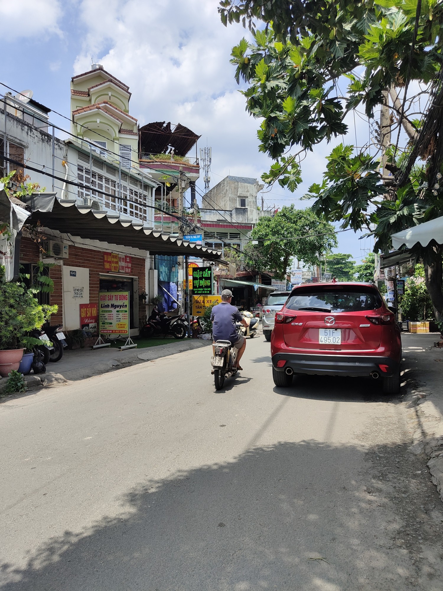 bán nhà ngộp NH hẻm xe tải tránh thông Phường 12 Gò Vấp 75m2- 4 tầng chỉ 8 tỷ 3 TL.