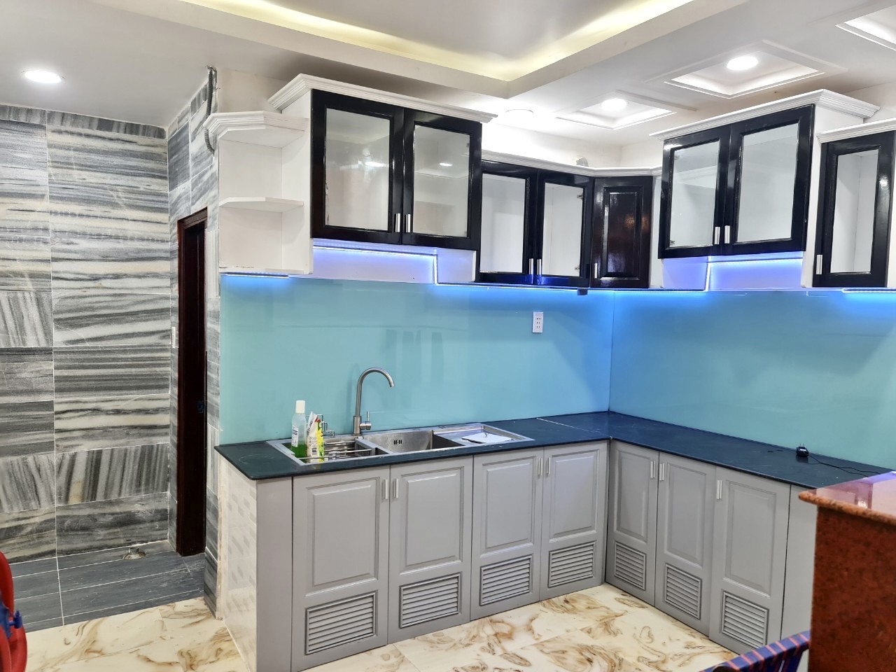 nhà giảm chào hơn 1 tỷ chỉ còn 5 tỷ hơn TL 56m2- 4T- MT kinh doanh Thới An Quận 12