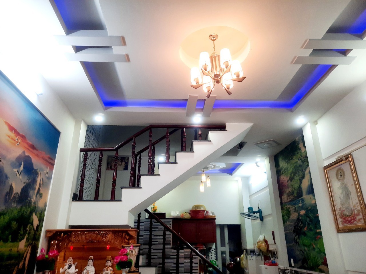 Nhà bán Bình Hưng Hòa B Bình Tân- 40m2-3 tỷ 1 -Nhà đep hiện đại -Hẻm xe Tải thông.